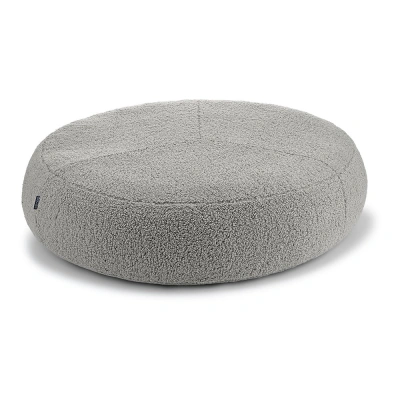 Šedý pelíšek pro psa z materiálu bouclé ø 70 cm Senso Pouffe Pebble S/M – MiaCara